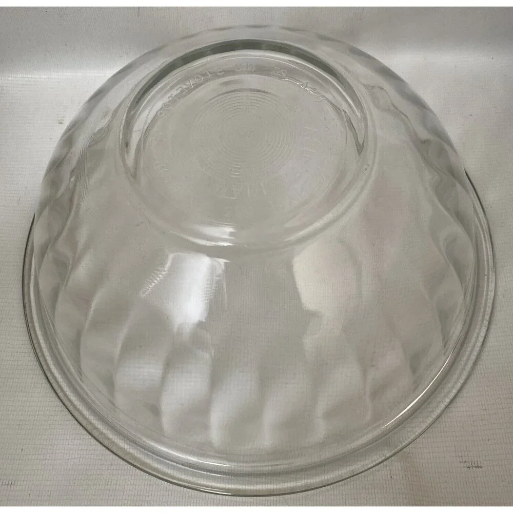 Pyrex #325 Clear Glass Nesting Mixing Bowl Ribbed Scalloped 2.6 Quarts 2.5 Liter